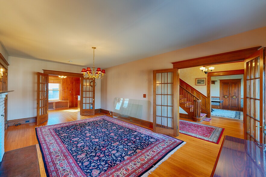 More Photos Of 105 Gleneida Ave, Carmel Office For Sale