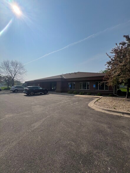 More Photos Of 13786 Frontier Ct, Burnsville Office For Sale