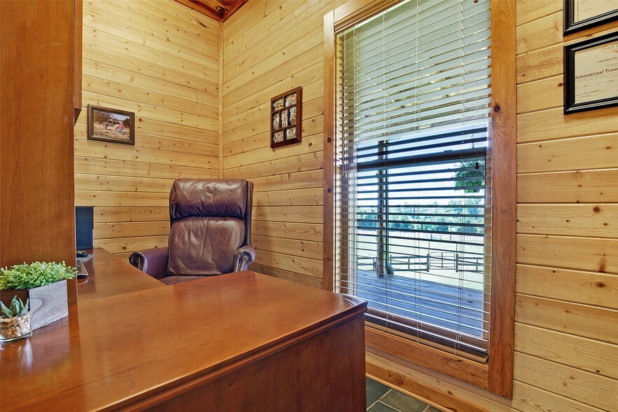 More Photos Of 575 County Road 1214, Quitman Specialty For Sale