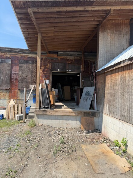 More Photos Of 29 Bennett St, Lynn Warehouse For Sale