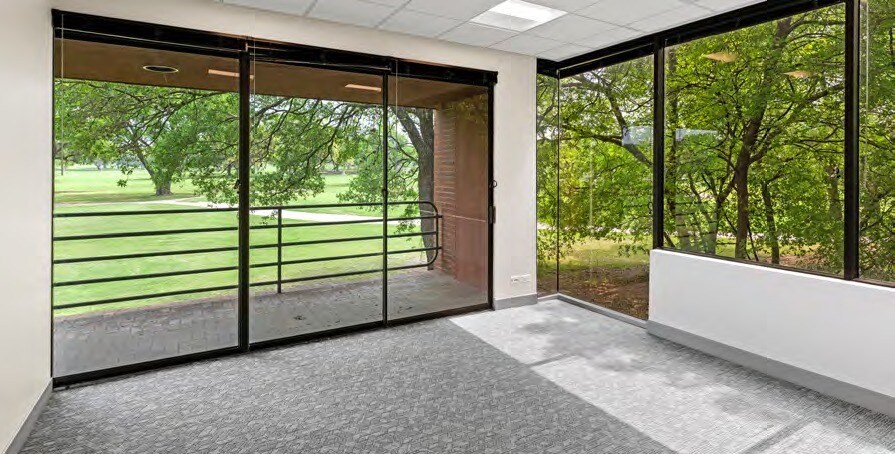 More Photos Of 1901 Babcock Rd, San Antonio Medical For Sale