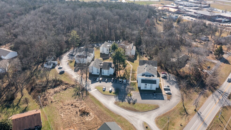 More Photos Of 1001 W 9th St, Russellville Apartments For Sale