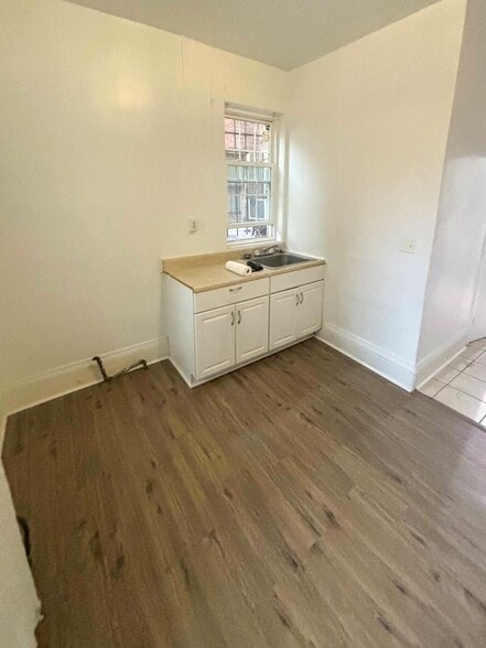 More Photos Of 1454 Park Rd NW, Washington Storefront For Sale