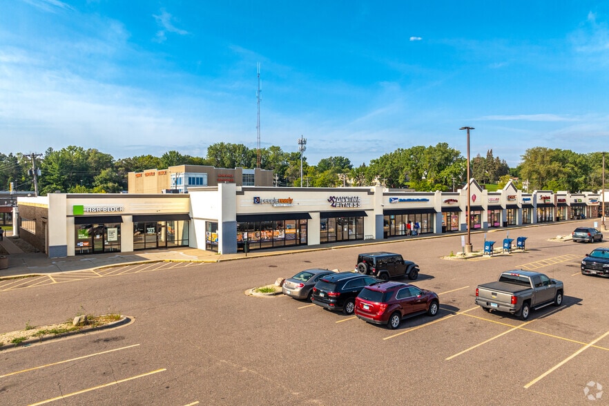 More Photos Of 1201 Robert St S, West Saint Paul Unknown For Lease