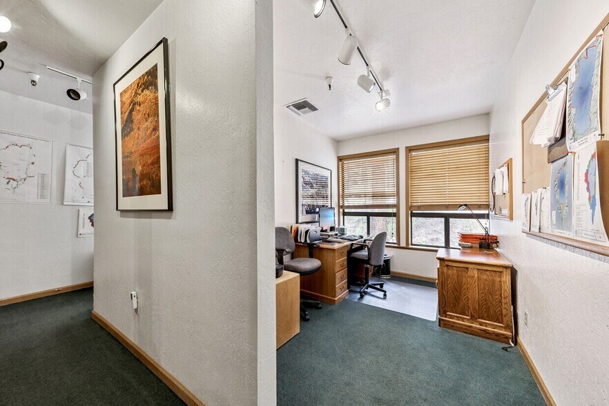 More Photos Of 295 Highway 50, Stateline Office For Sale