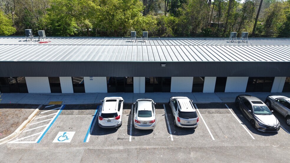 Primary Photo Of 1530 Kingsley Ave, Orange Park Unknown For Lease