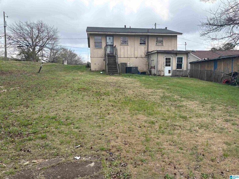 More Photos Of 1812 1st St NE, Center Point Land For Sale