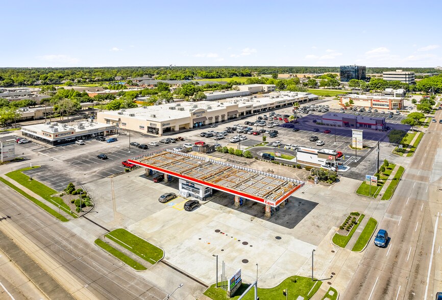 More Photos Of 2415 Bay Area Blvd, Houston Fast Food For Sale