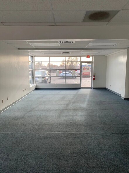 More Photos Of 2101 Grand Ave, Billings General Retail For Lease