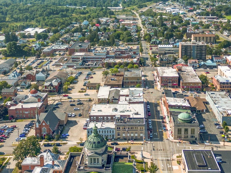 More Photos Of 105 E Main St, Somerset Storefront Retail Residential For Sale