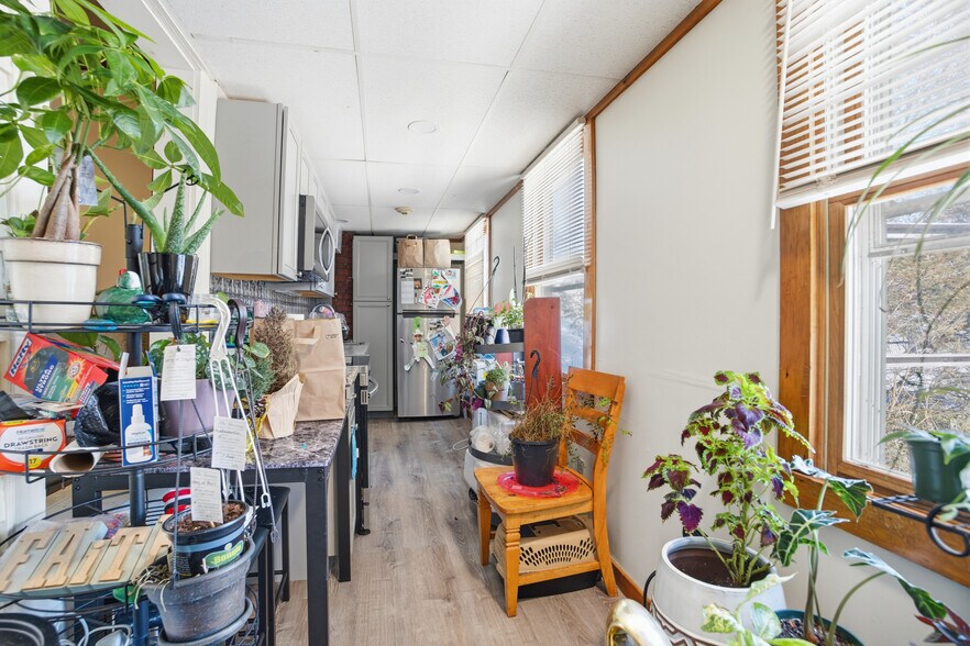 More Photos Of 130 Water St, Warren Apartments For Sale