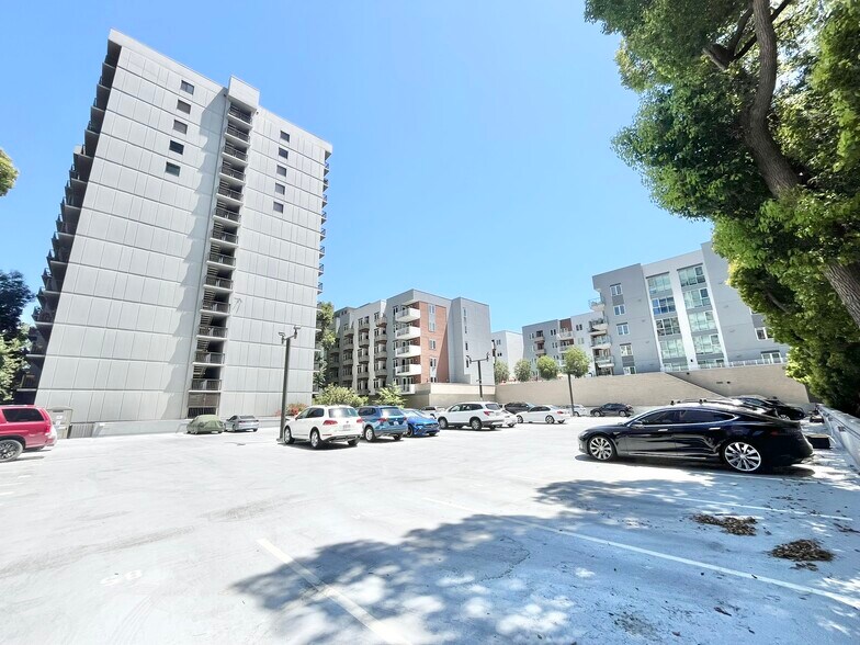 More Photos Of 500 N St, Sacramento Apartments For Sale