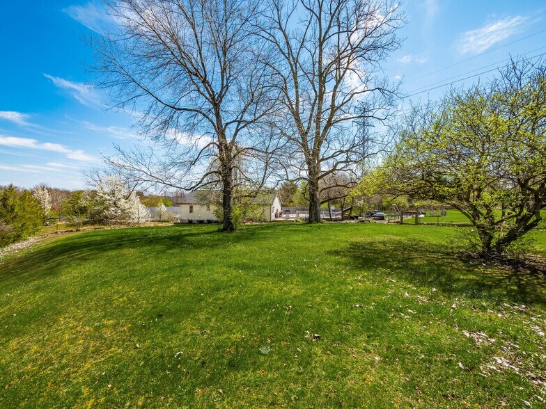 More Photos Of 1410 Stratford Rd, Delaware Office Residential For Sale