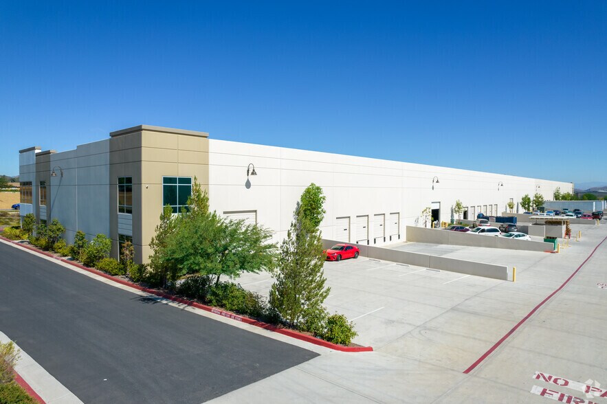 More Photos Of 33360 Zeiders Rd, Menifee Warehouse For Sale