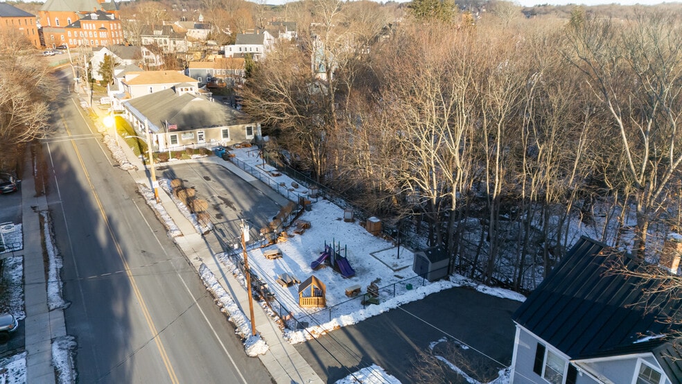 More Photos Of 36 Sparhawk St, Amesbury Daycare Center For Sale