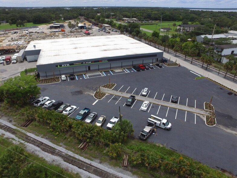 More Photos Of 700 S French Ave, Sanford Warehouse For Lease