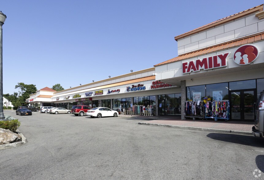 More Photos Of 727-759 Suffolk Ave, Brentwood Unknown For Lease