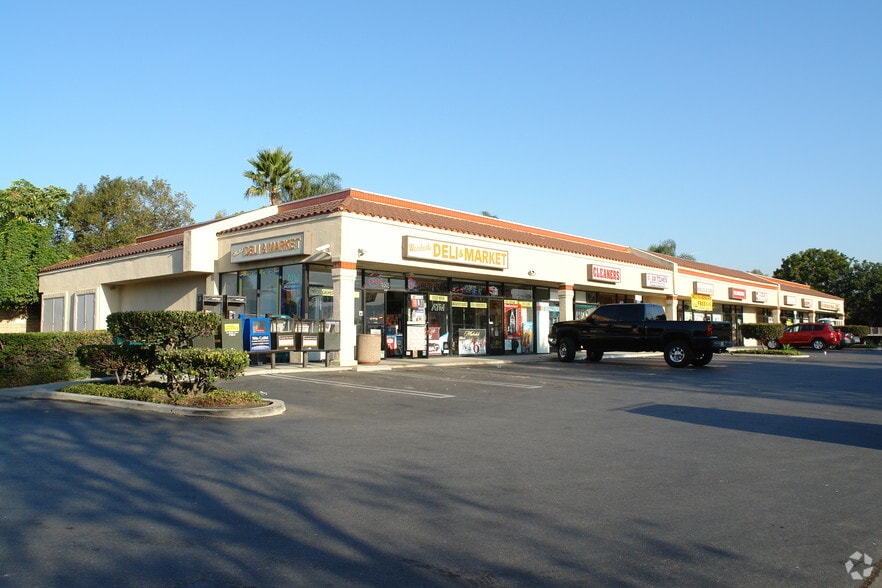 Primary Photo Of 4505-4597 Pleasant Valley Rd, Camarillo Storefront Retail Office For Lease