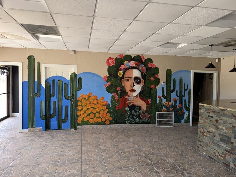 More Photos Of 7030 Branching Ct, San Antonio Fast Food For Sale