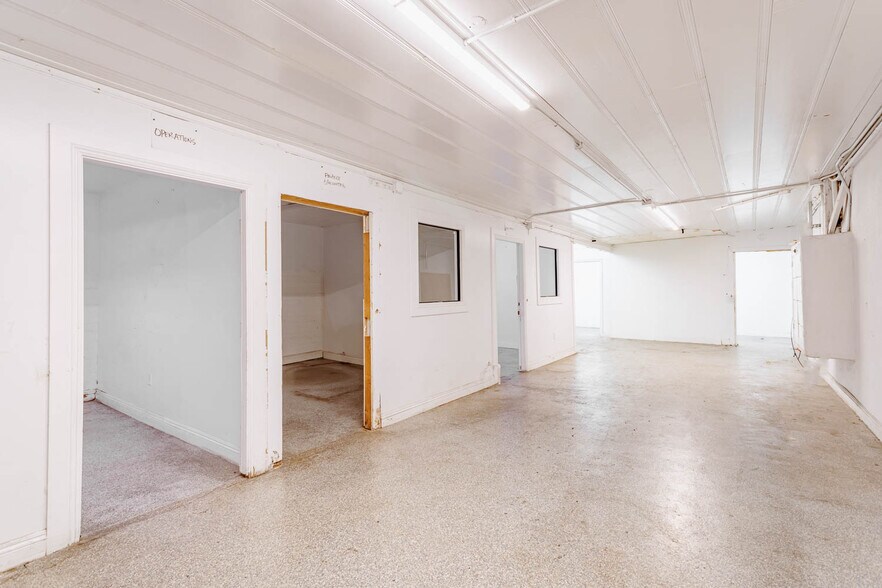 More Photos Of 180 S Alvarado St, Los Angeles Light Distribution For Lease