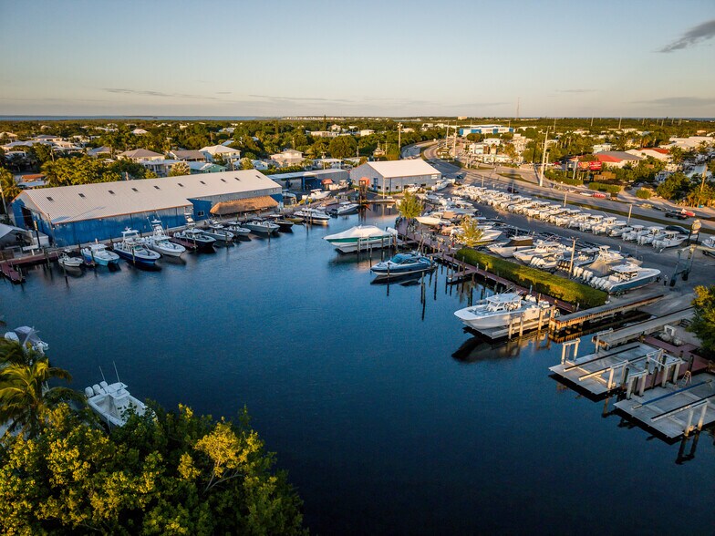 More Photos Of 90400 Overseas Hwy, Tavernier Marina For Sale