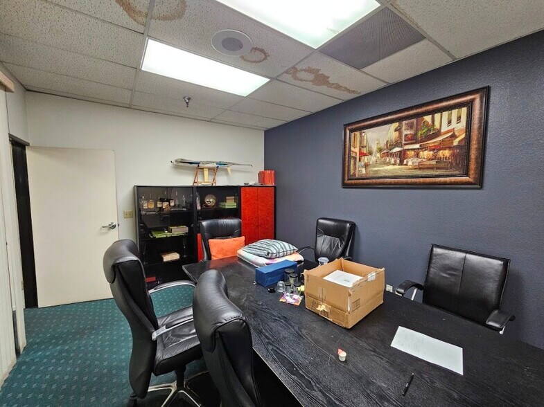 More Photos Of 4121 S Alameda St, Los Angeles Warehouse For Lease