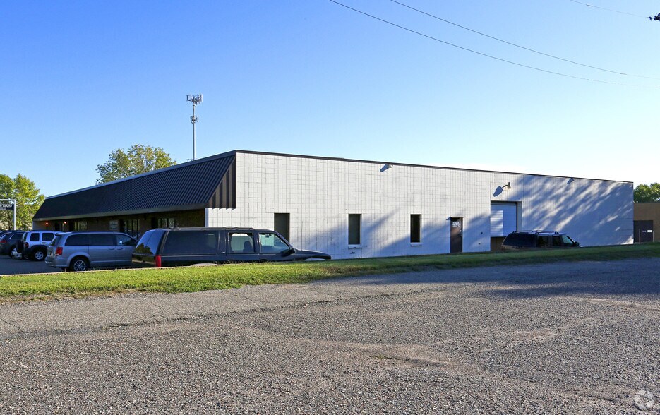 More Photos Of 12101-12109 12th Ave S, Burnsville Light Manufacturing For Lease