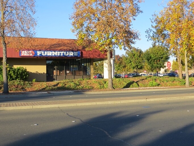Primary Photo Of 1177 Butte House Rd, Yuba City Freestanding For Sale