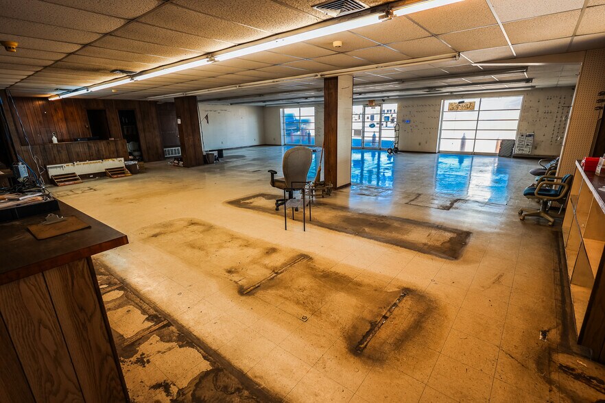 More Photos Of 5105 W Loop 281 S, Longview Industrial For Sale