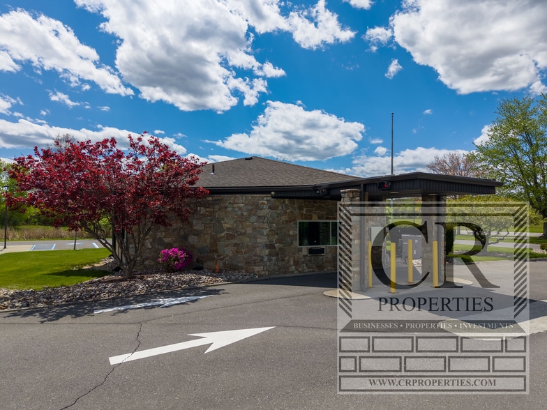 More Photos Of 6708 Route 9, Rhinebeck Bank For Lease