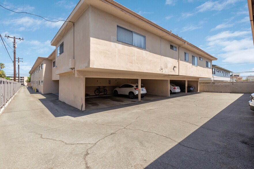 More Photos Of 3444 Emerald St, Torrance Apartments For Sale