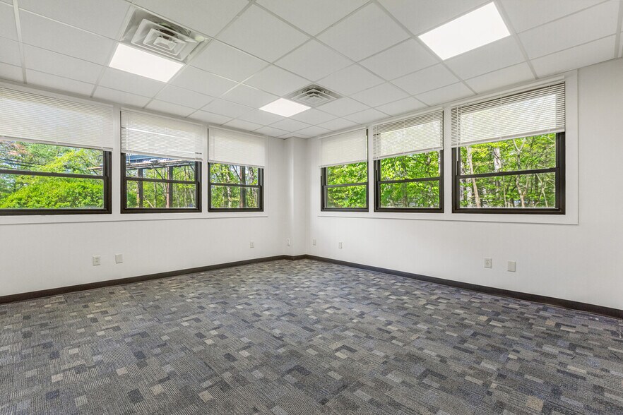 More Photos Of 760 Rt 10, Whippany Office For Lease