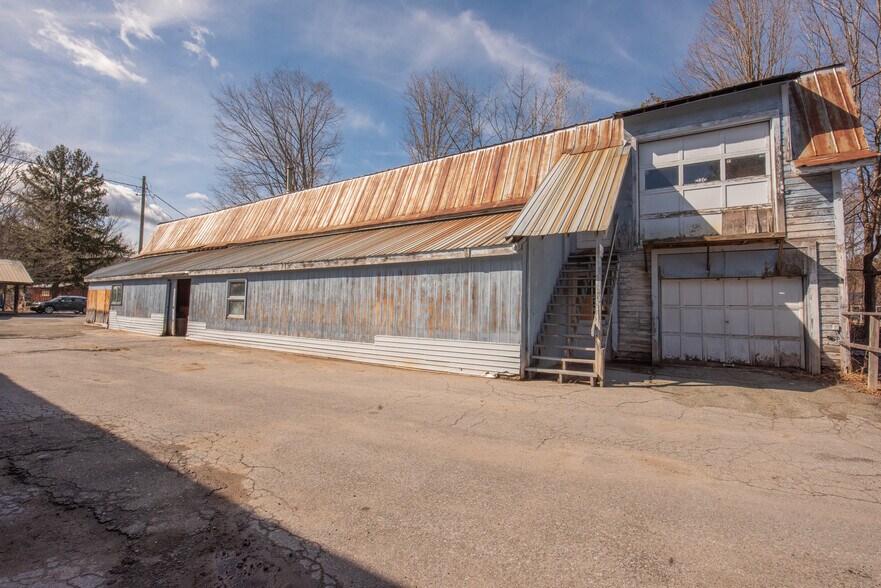 More Photos Of 105 Hand ave, Elizabethtown Industrial For Sale