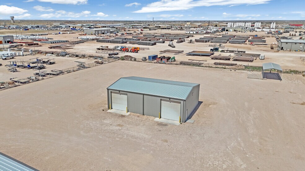 More Photos Of 10712 W County Road 77, Midland Service For Lease