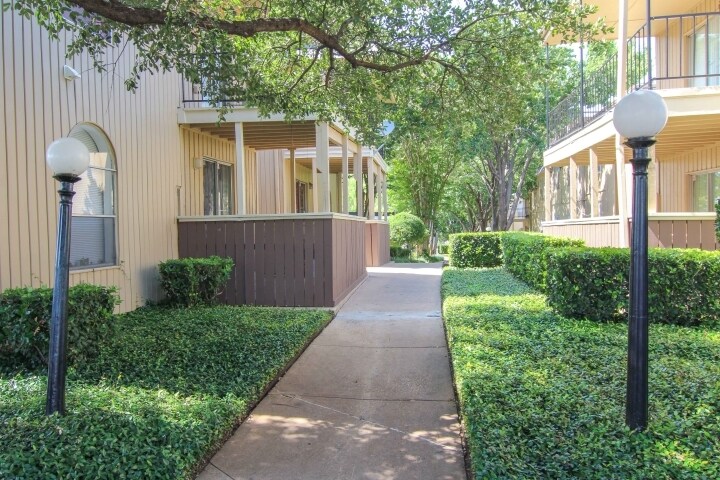 More Photos Of 3515 N Story Rd, Irving Apartments For Sale