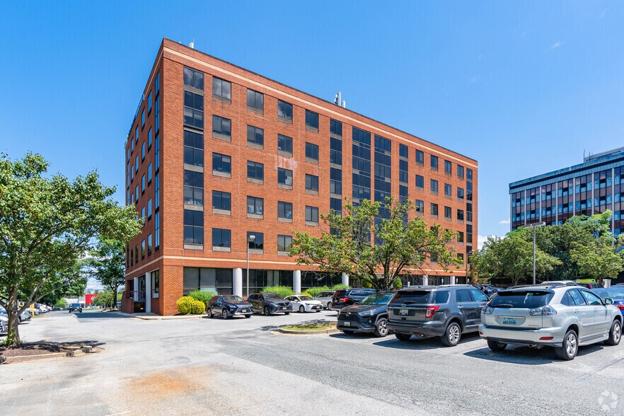 Primary Photo Of 6196 Oxon Hill Rd, Oxon Hill Medical For Lease