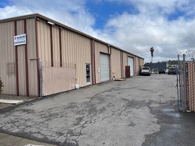 More Photos Of 380 Engel St, Escondido Warehouse For Lease