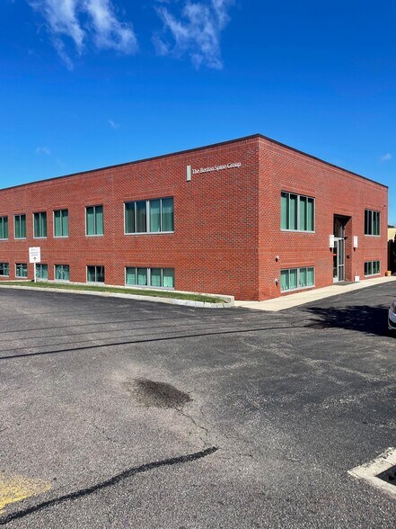 More Photos Of 28-32 Newton St, Southborough Medical For Lease