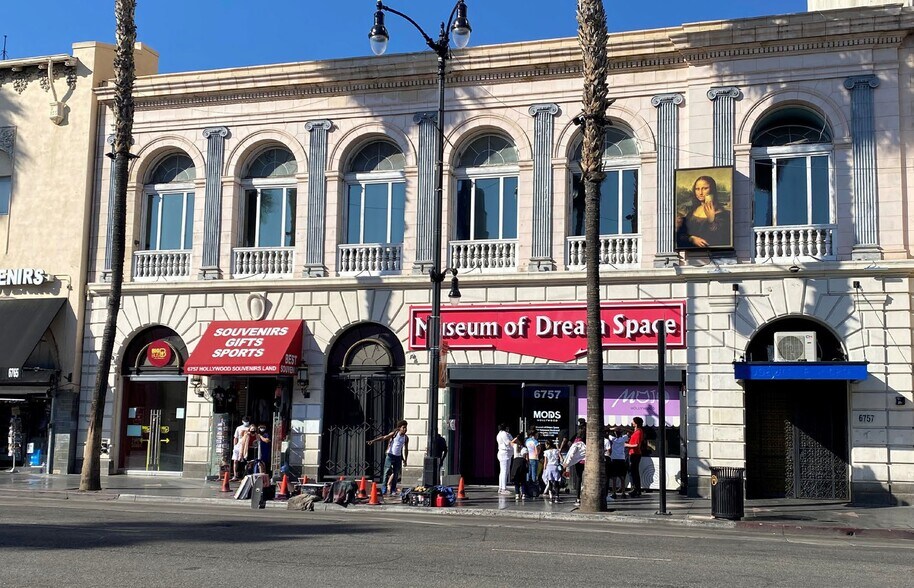 More Photos Of 6757-6761 Hollywood Blvd, Los Angeles Storefront For Lease