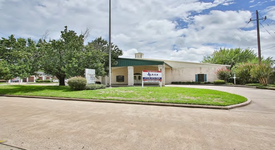 Primary Photo Of 2113 Cypress Landing Dr, Houston Telecom Hotel Data Hosting For Sale