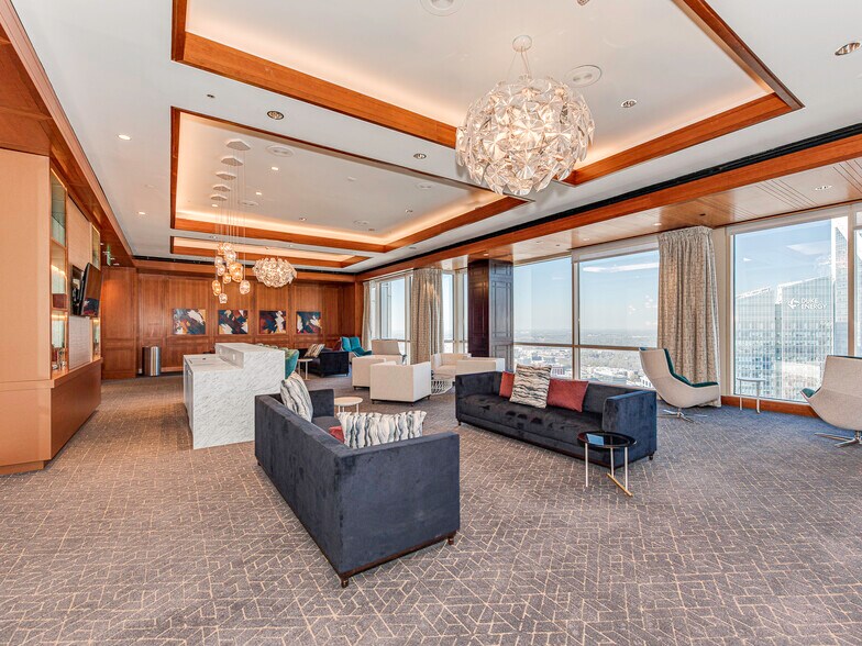 More Photos Of 301 S College St, Charlotte Office For Lease