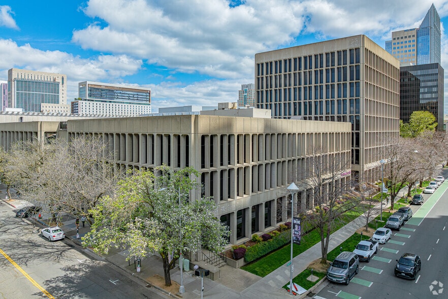 More Photos Of 455 Capitol Mall, Sacramento Office For Lease