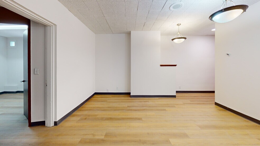 More Photos Of 2853 Park Ave, Minneapolis Office For Lease