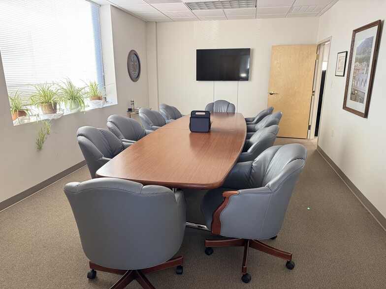 More Photos Of 13622 Pennsylvania Ave, Hagerstown Office For Lease