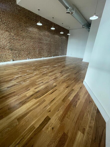 More Photos Of 1945 Broadway, Brooklyn Storefront For Lease