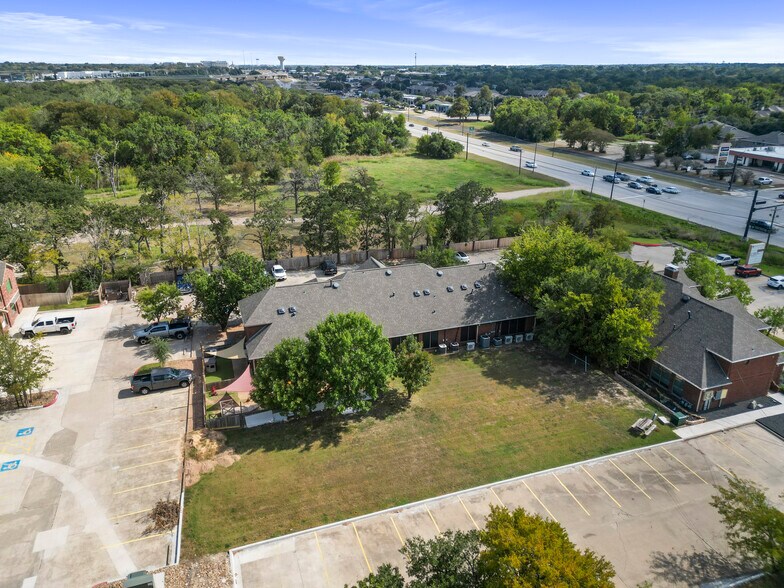 More Photos Of 2911 Texas Ave S, College Station Land For Sale