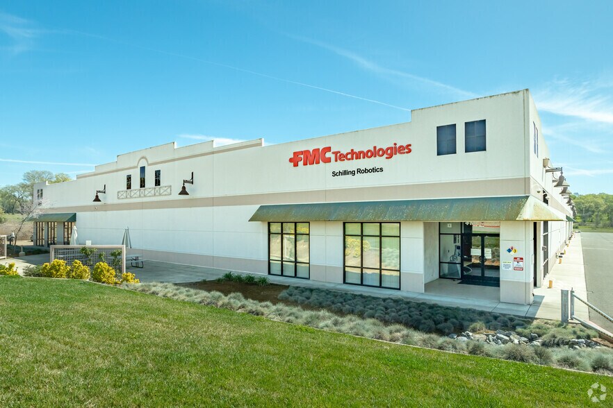 More Photos Of 4461 Business Dr, Shingle Springs Manufacturing For Sale