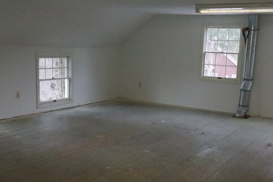 More Photos Of 84 US Highway 206, Chester Industrial For Lease