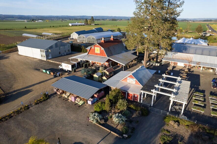 More Photos Of 1355 N Barlow St, Cornelius Winery Vineyard For Sale