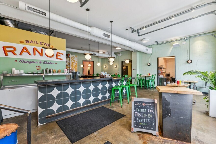 More Photos Of 4175 Shaw Blvd, Saint Louis Restaurant For Sale